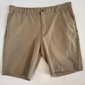 Greg Norman Tan‎ Flat Front 38 and 9in inseam Shorts